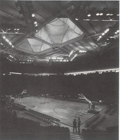Carver-Hawkeye Sports Arena