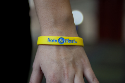 NoteFloat.jpg