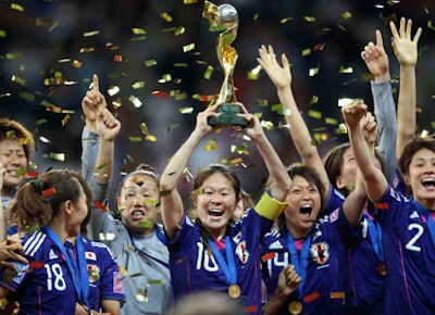 japan-win-womens-world-cup-2011-07-18_l.jpg