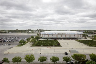 nassaucoliseum.jpg