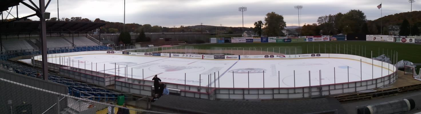 10 12 outdoorhockey