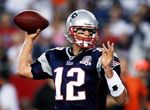 Even Tom Brady wouldn't succeed without a good playbook. Don't expect your employees to make it on their own, either.