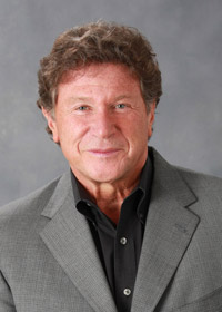 Dr. Ken Dychtwald will present his keynote address, 'How to Prosper From the Longevity Revolution' on Thursday, Nov. 21.