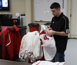 Laundry Staffing 300x254