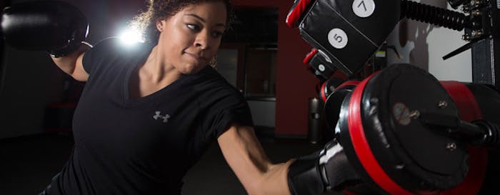 How Missouri and Oregon are capitlizing on the latest fitness programming trends, such as boxing, at their campus recreation facilities. (Photo by David Freyermuth for MizzouRec.)