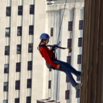 Rappelling Resize
