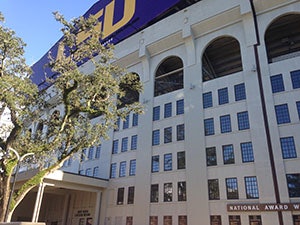 Lsu Exterior