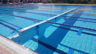 S.R.Smith SwimWall System, Bond University