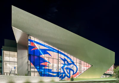 Screaming Eagles Arena [Image courtesy CannonDesign]