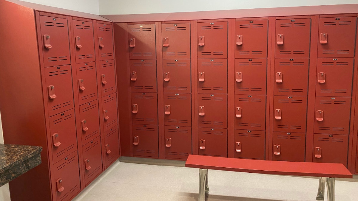 PRO Fitness Club in Moosic Creates Bold Look with Scranton Products’ Lockers & Partitions