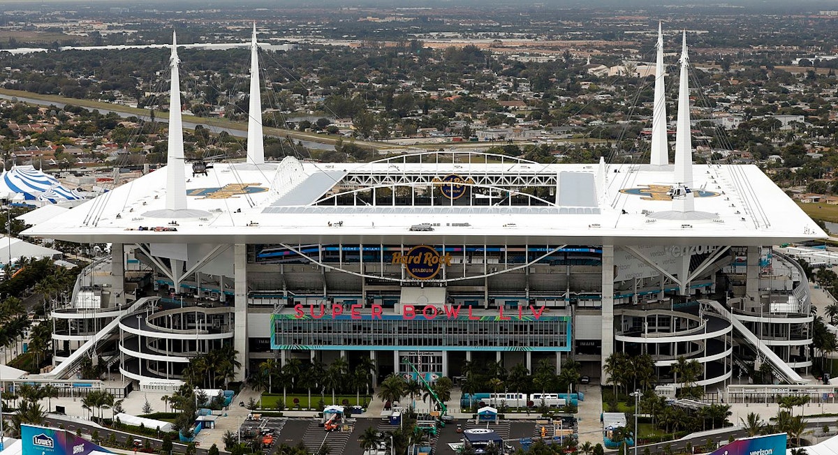 Power outage at Hard Rock Stadium forces CBS to miss two