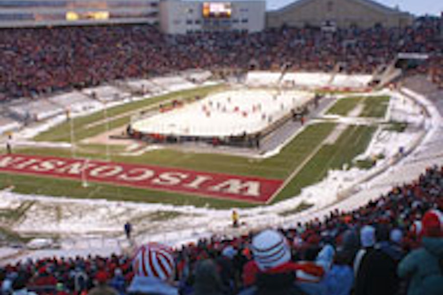NHL Outdoor Games - Populous