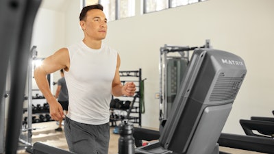 https://img.athleticbusiness.com/files/base/abmedia/all/image/2022/09/16x9/MX21_LIFESTYLE_VM_male_treadmill_running_front_angle.63234f6a8334f.png?auto=format%2Ccompress&fit=max&q=70&w=400