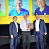 Charlie Luecker, Director of Commercial for POOLCORP and Lincoln Aquatics, was recently awarded the Al Turner Memorial Commitment to Excellence Award by the World Waterpark Association in Las Vegas, Nev.