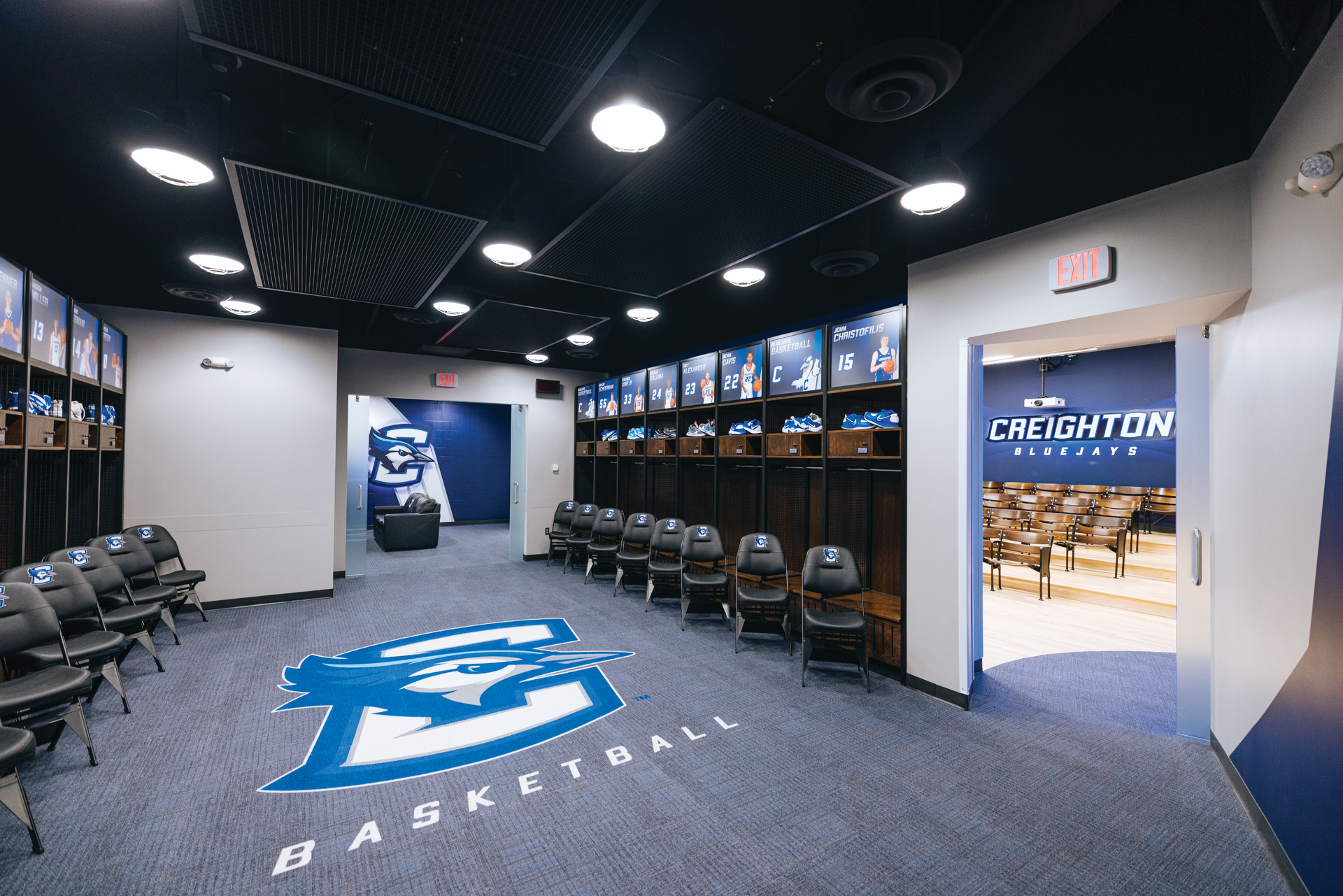 Branding Through Splashy or Sophisticated Storytelling in Today’s