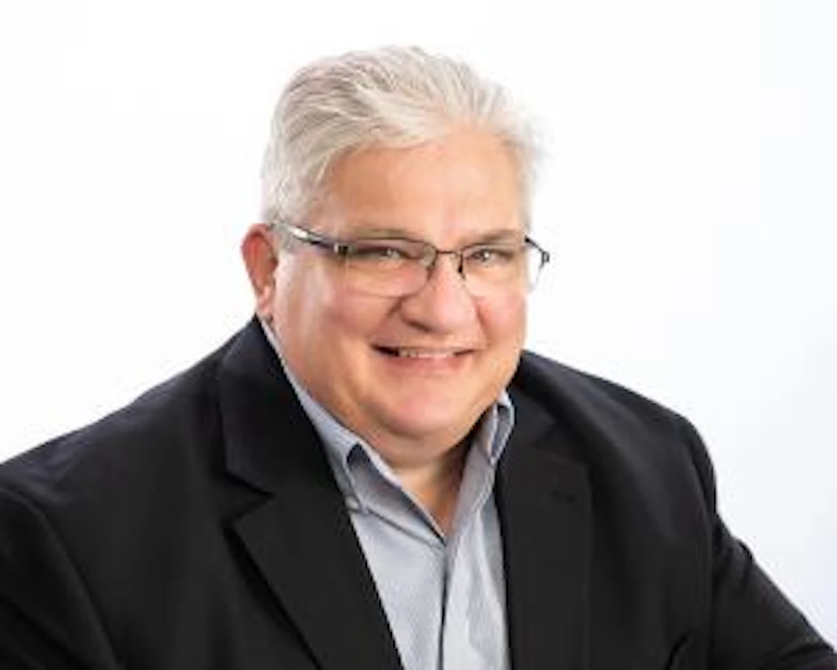Midstream Lighting Welcomes New V.P. of Sales for Major Projects - Vimarsana News