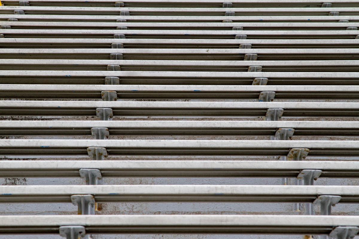 Three Tennessee Schools Adjust After Bleachers Inspected, Condemned - Vimarsana News