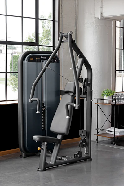 Vf23 Lifestyle Str Chest Press Front Angle (1)