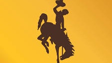 www.athleticbusiness.com