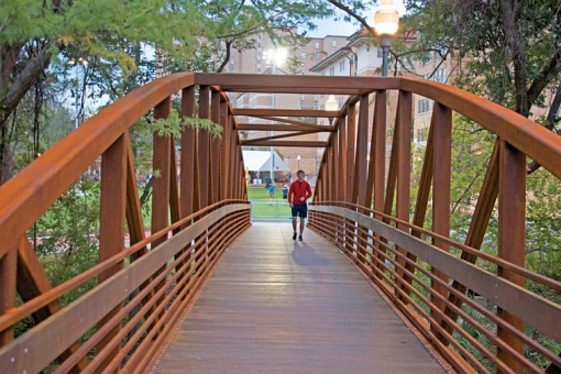 027C-512-AB_UTexasAustin.jpg