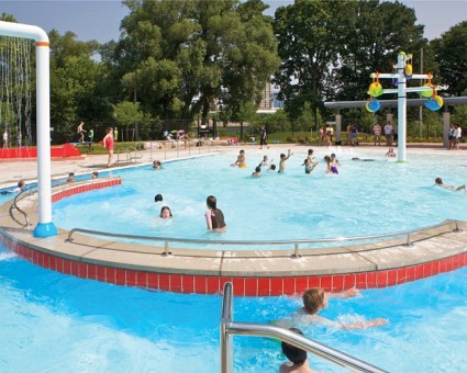 038B-612-AB_ThamesPool.jpg