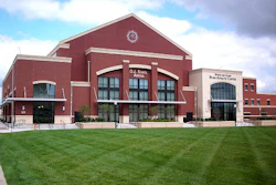 29.Creighton_700_2010.jpg