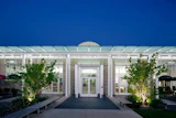 43_East-Canopy-02_UCMRC.jpg