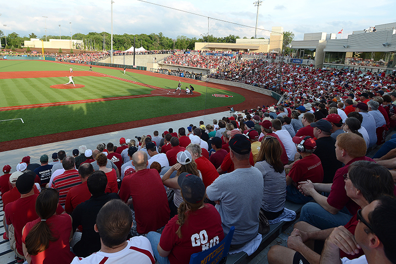 1022IUBaseball_Fans.jpg