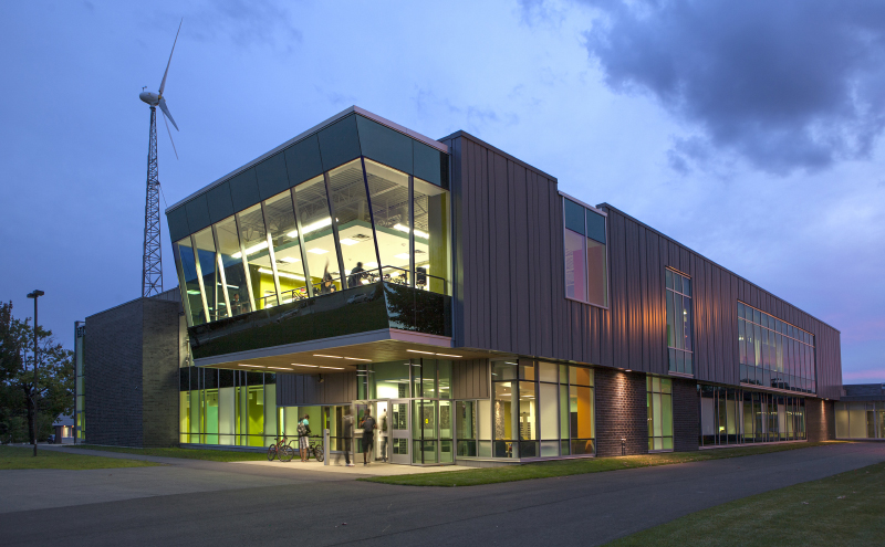 1194saultcollege1_web.jpg