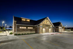 051-Geneseo-PD-Aquatic-Center-001_web.jpg