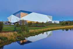 A1352_EmeraldHillsLeisureCentre_01_web.jpg