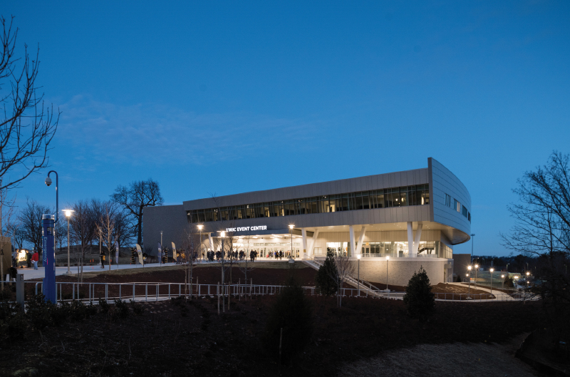 A1375UMBC3_web.jpg