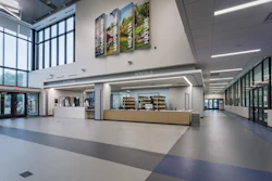 1512-A-Glenview_KarenLellios-GlenviewPDIceCenterHR-7797-3_web.jpg