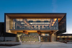 1522-A-HiddenCreek_JessicaHabel-01-Opsis-Architecture-HiddenCreekCommunityCenter-AthleticBusiness_web.jpg