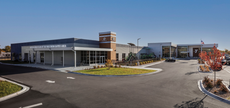 1525-A-JASouthWoodYMCA_KevinODonnell-JEA_SWC-YMCA_Renovation-foreground_addition-background_web.jpg