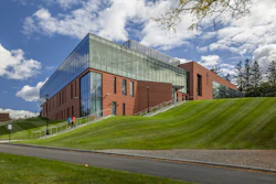 005297 01 Holycross Reccenter N15 Letter