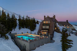 114722340984 Timberline 20 Lodge 2 C 20 Or 20 20 Photo 20credit 20 David 20 Papazin 20 Photography 20(5)