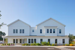 01 Community Center (c) Bruce Martin