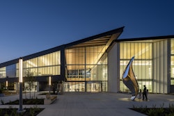 15 Hcma Təməsew̓txʷacc South Entry With Miyiwts Sculpture At Night Credit Nic Lehoux