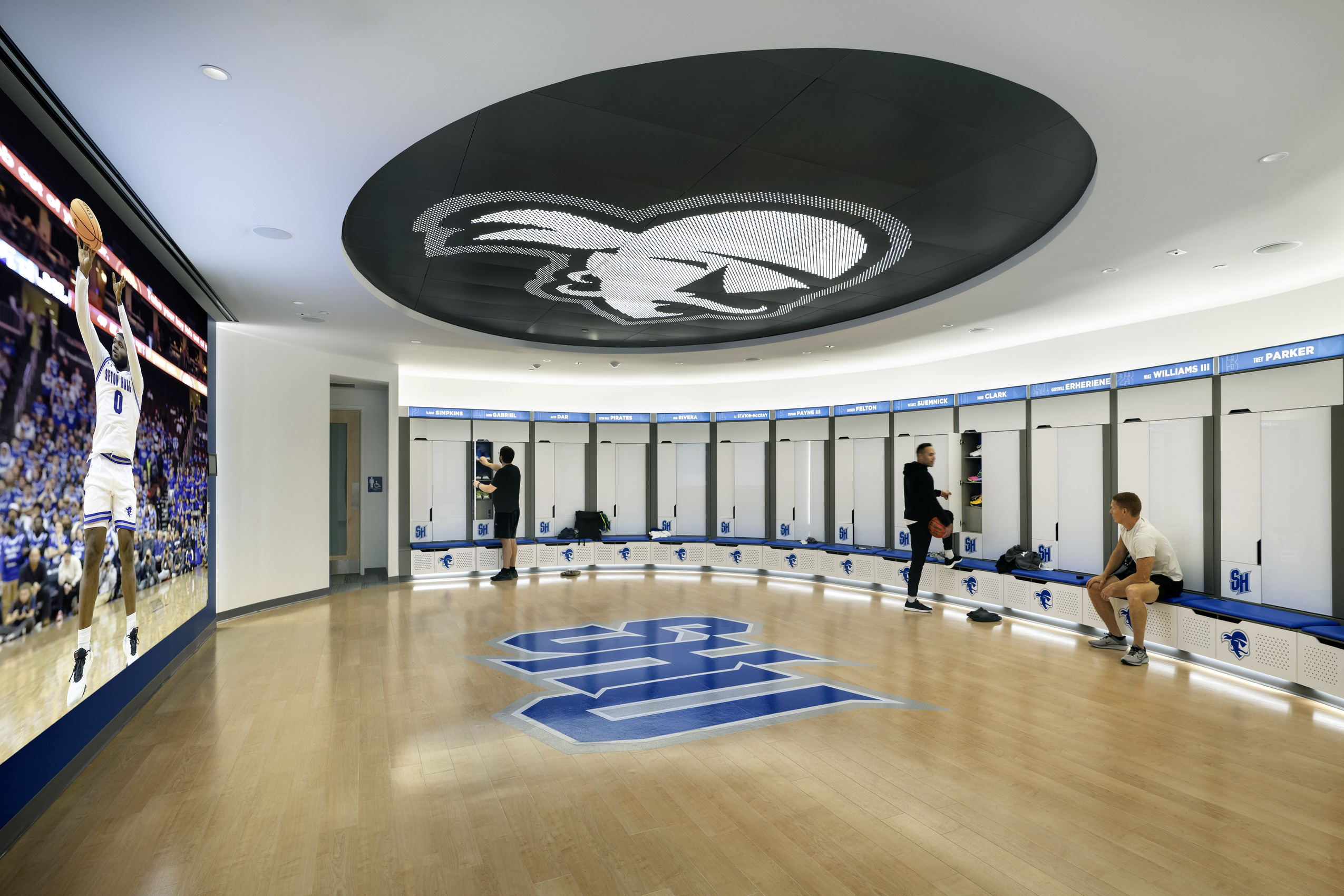 Photos by Bjorg Magnea, courtesy of CannonDesign