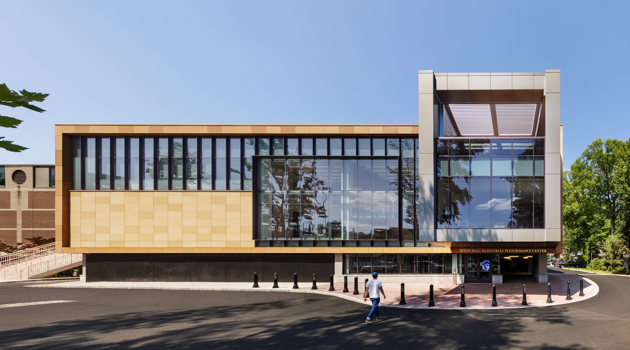Photos by Bjorg Magnea, courtesy of CannonDesign