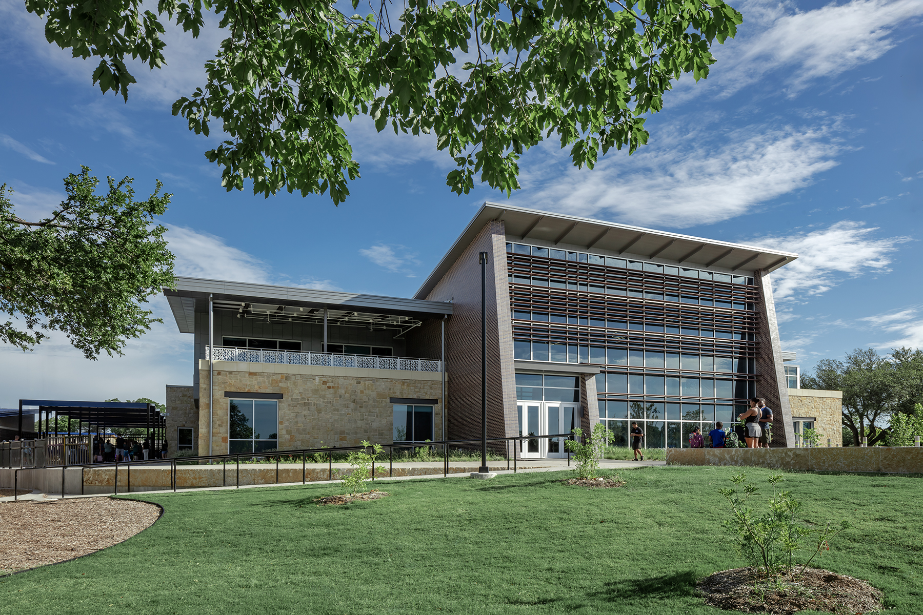 Photos courtesy of Brinkley Sargent Wiginton Architects