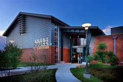 Photos by Charles David Smith, courtesy of Brinkley Sargent Wiginton Architects