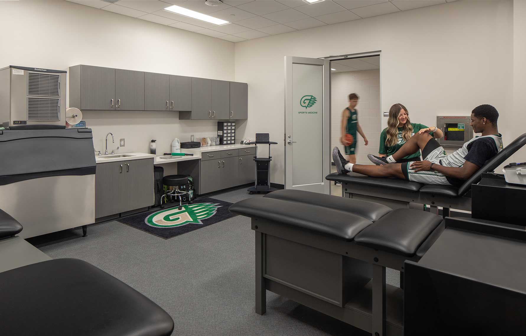 Photos by Ron Rizzo, courtesy of Little Diversified Architectural Consulting